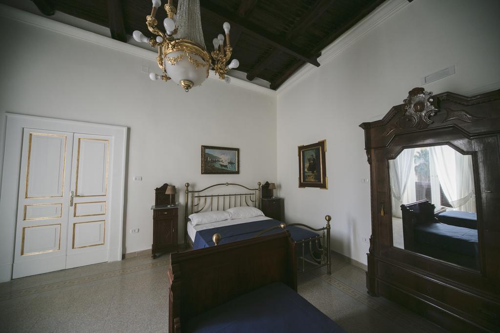 Area Angioina Suites Napoli Ngoại thất bức ảnh