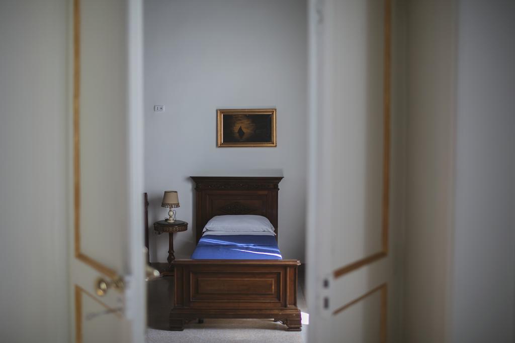 Area Angioina Suites Napoli Ngoại thất bức ảnh