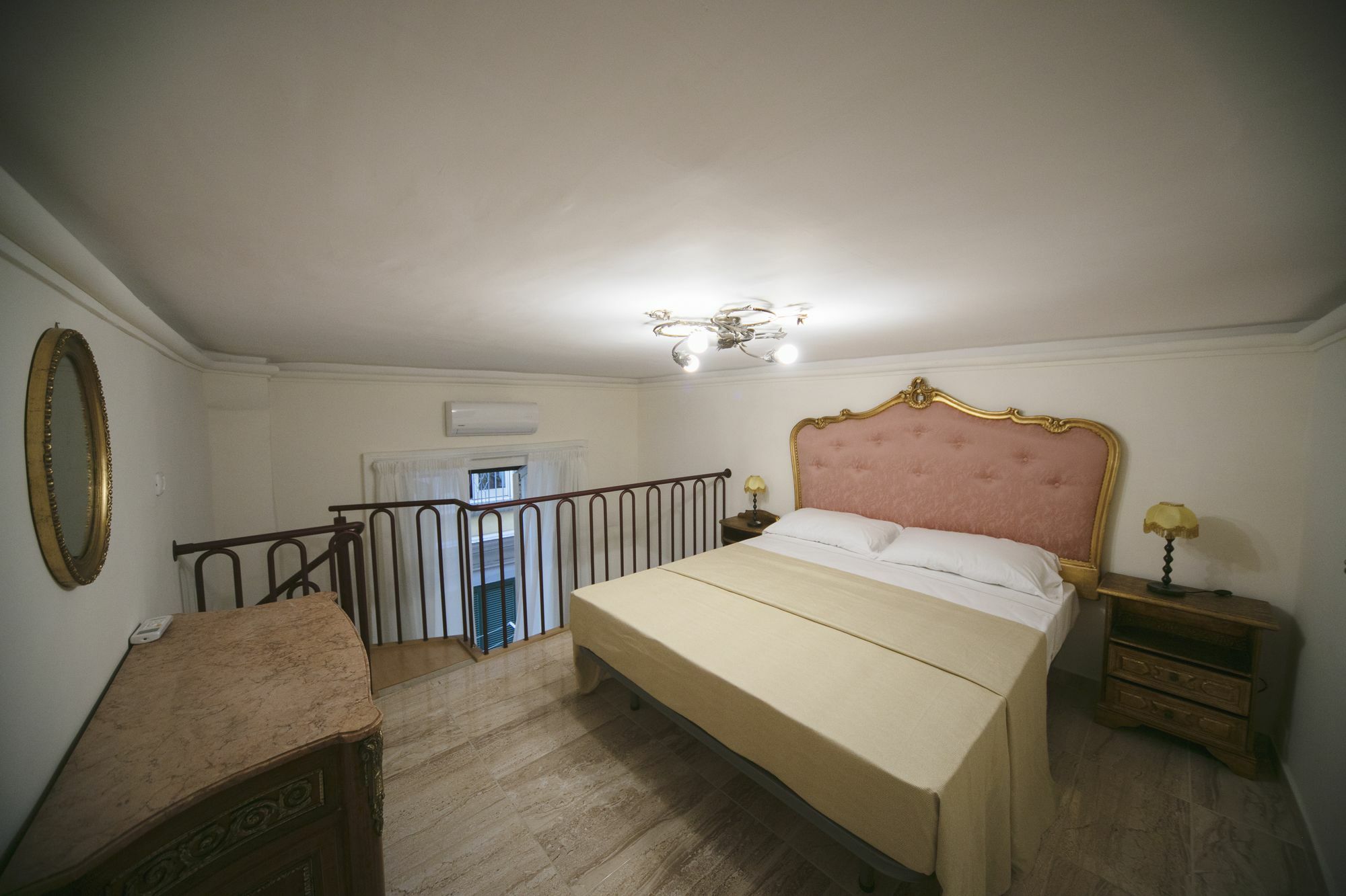 Area Angioina Suites Napoli Ngoại thất bức ảnh